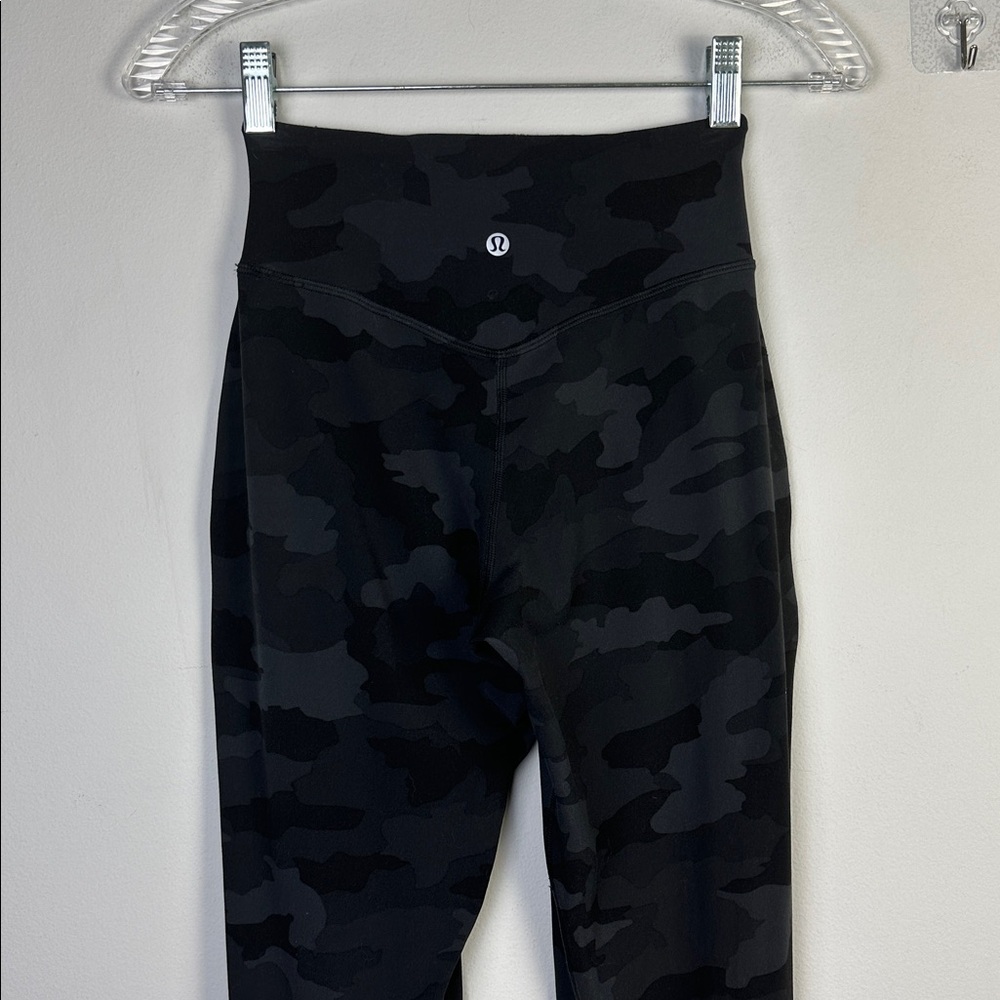 Lululemon Align Joggers 28” in Heritage 365 Camo Deep Coal Size 2 Pockets Casual - Picture 10 of 16